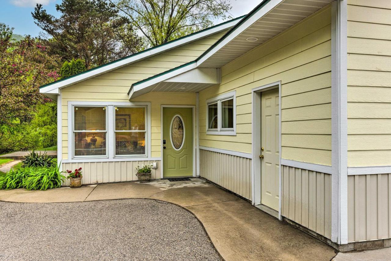 Charming Rural Escape Near Dtwn&Beaches! Frankfort Exterior foto